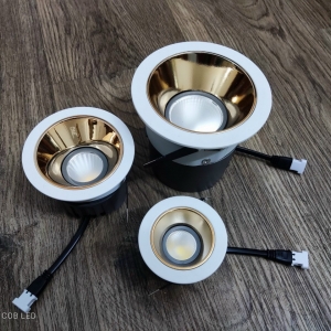 Đèn Cao Cấp COB VIE VMT-CCV-76-10-3M Màu Vàng 3 Màu 